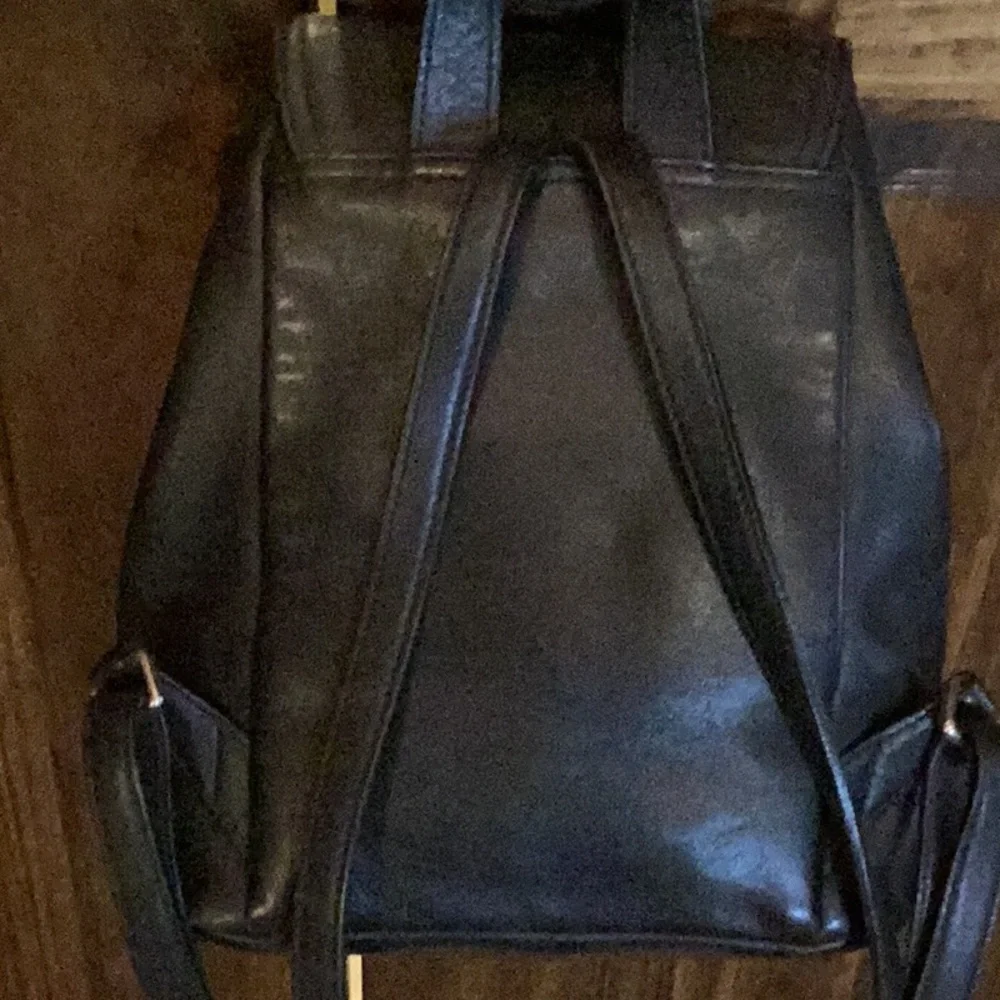 Coach Backpack - Picture 4 of 14